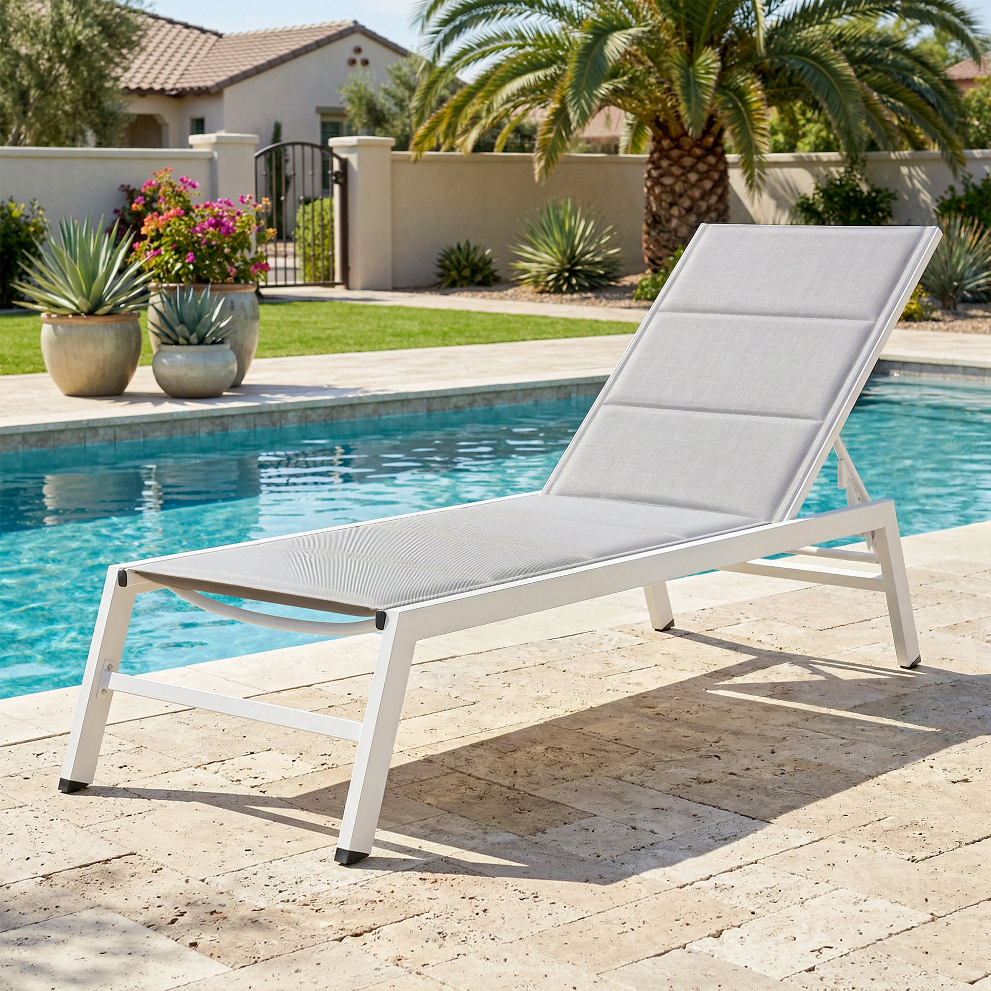 Bain de soleil réglable 6 positions 1 place aluminium gris clair
