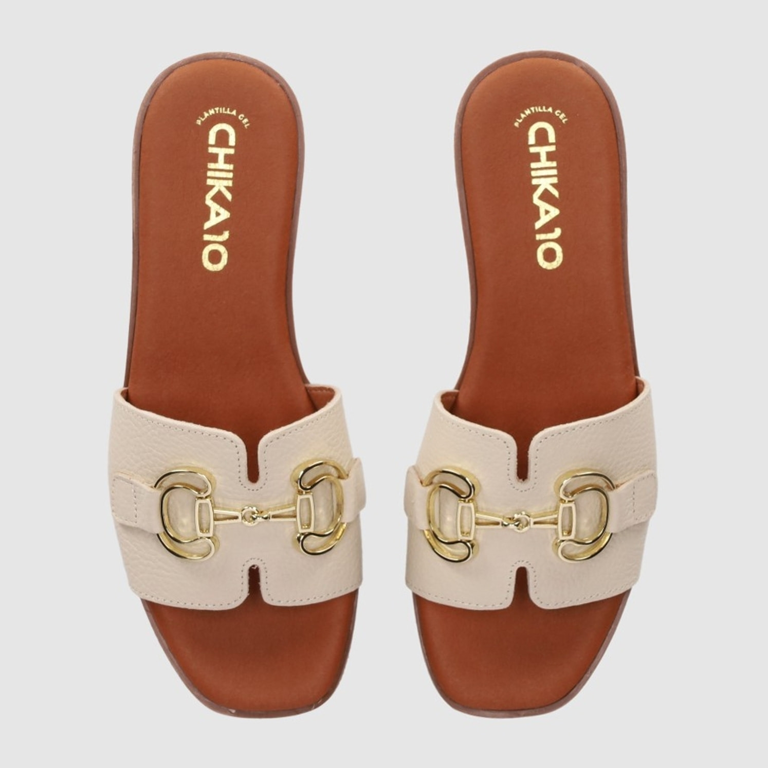 Sandalias de Piel - Hielo - Tacón: 2 cm