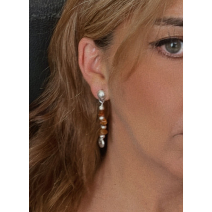 Pendientes largo en agatha roja