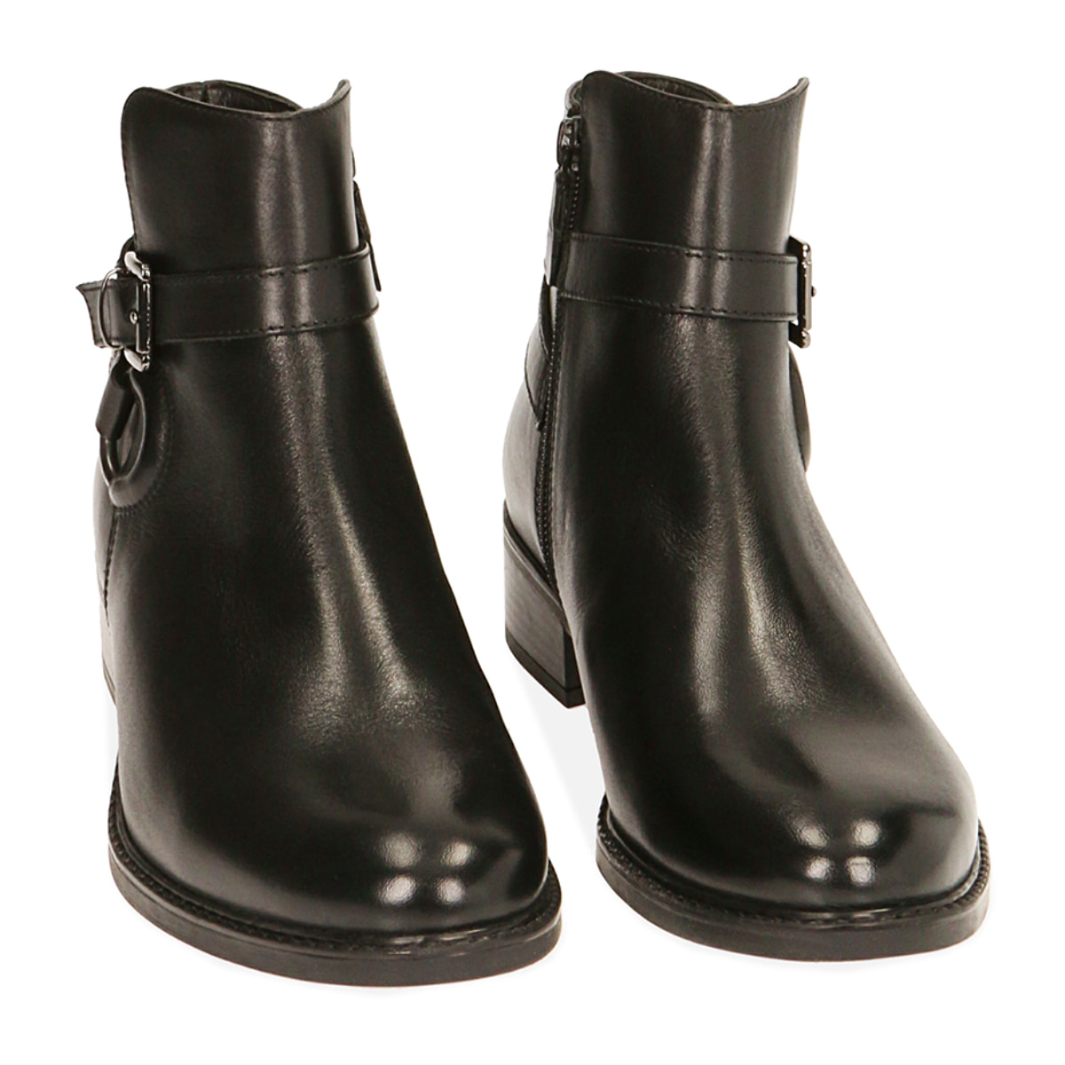 Botines negros de piel