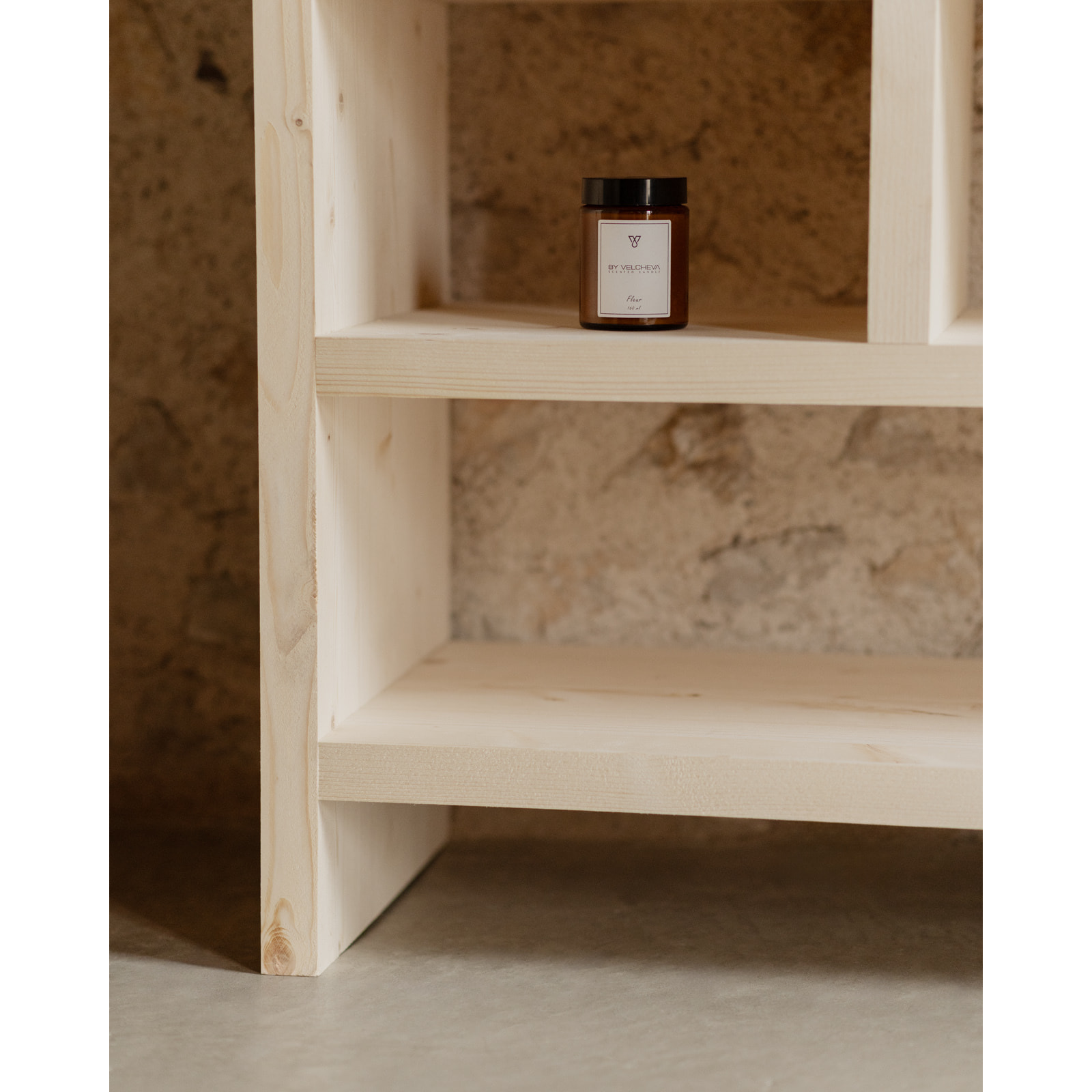 Étagère en bois massif ton naturel de 80x140cm Hauteur: 80 Longueur: 140 Largeur: 35