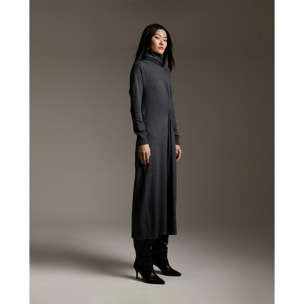 abito midi in maglia grossa con bottoni e spalline