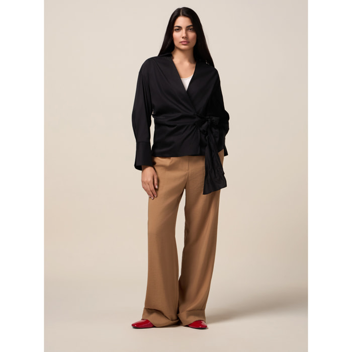 Oltre - Blusa in popeline a portafoglio - Nero