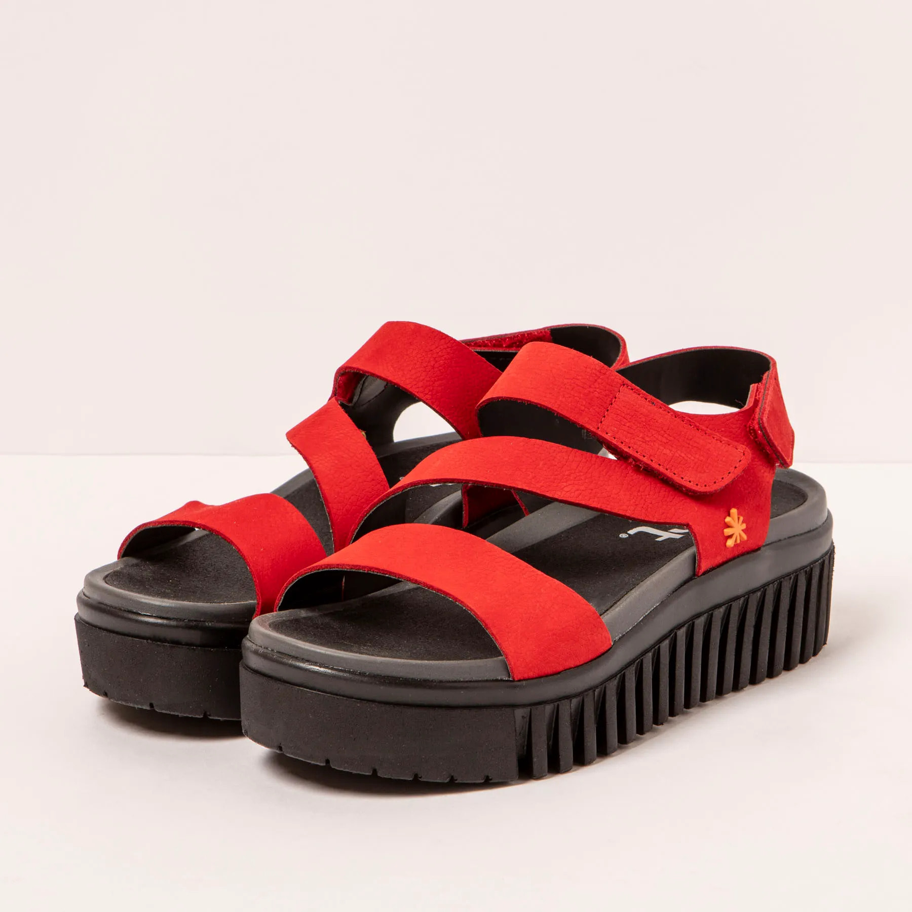 Sandalia de cuña 1573 NOBUCK RED/BRIGHTON color Red