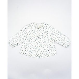 Camisa con cuello pico estampado conejito y pajarito azul y blanca