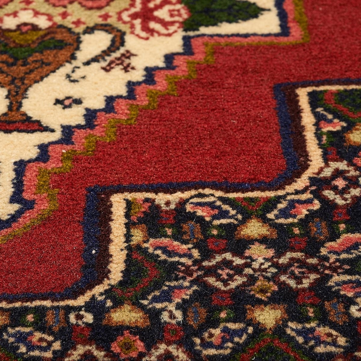 Authentique Tapis d'Orient fait main en laine KETO