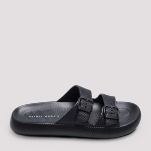 Infradito con fibbia nera