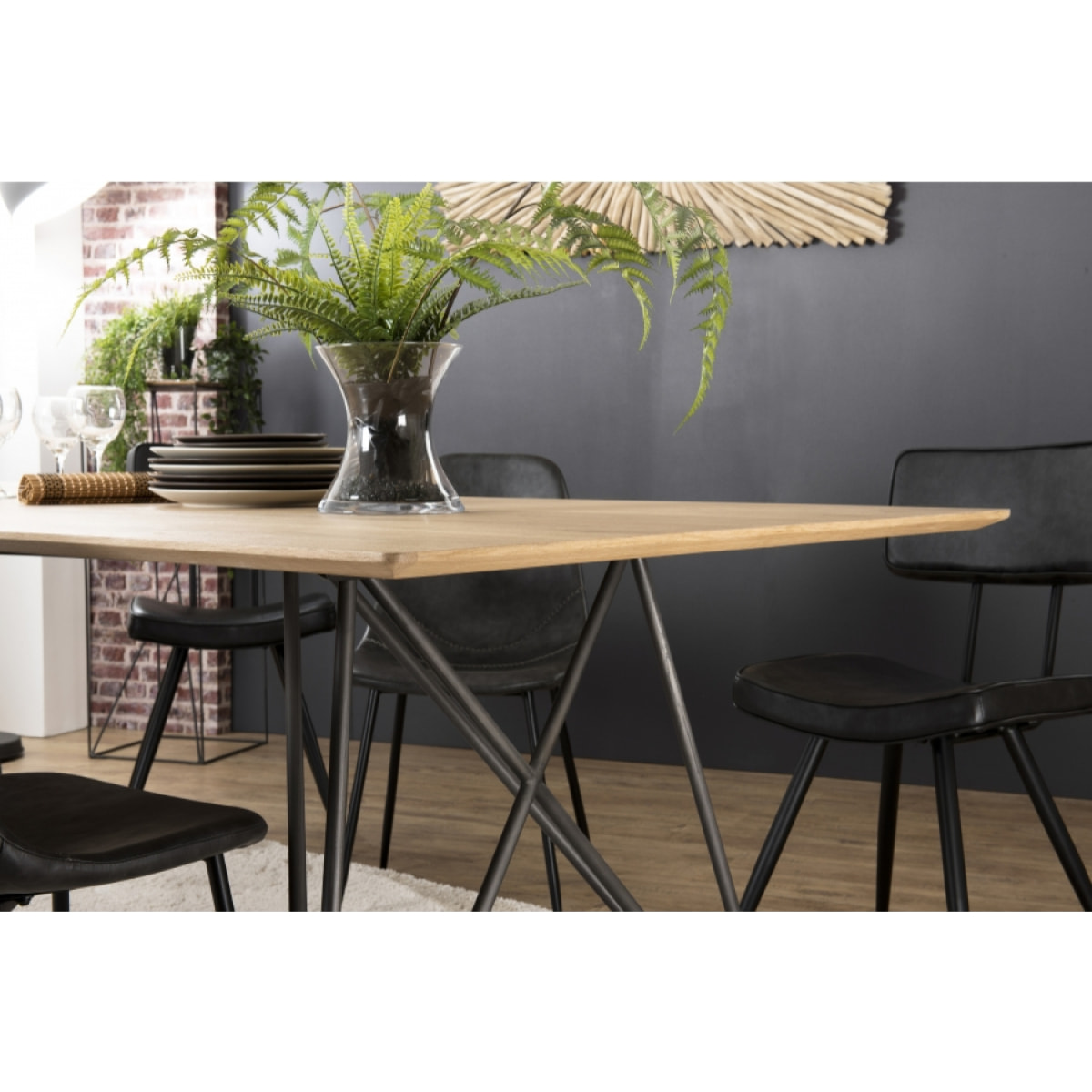 MADISON - Table à manger rectangulaire 220x100cm bois chêne pieds épingles croisés métal noir