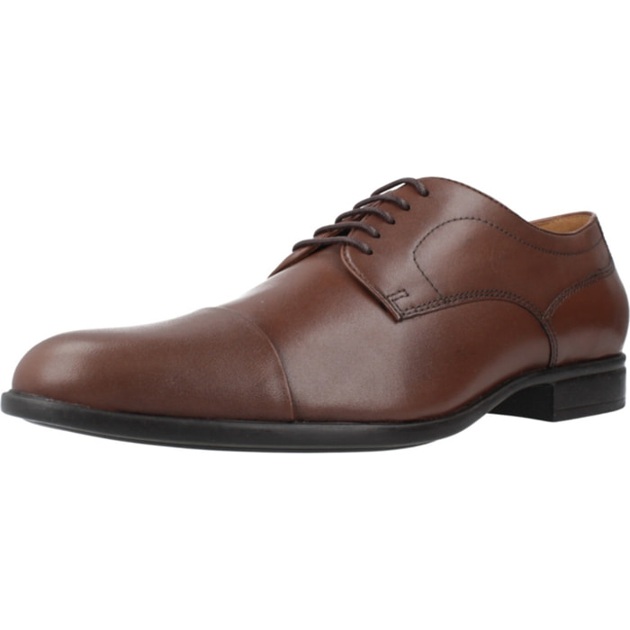 Zapatos de Vestir Hombre de la marca GEOX  modelo U IACOPO MARRON
