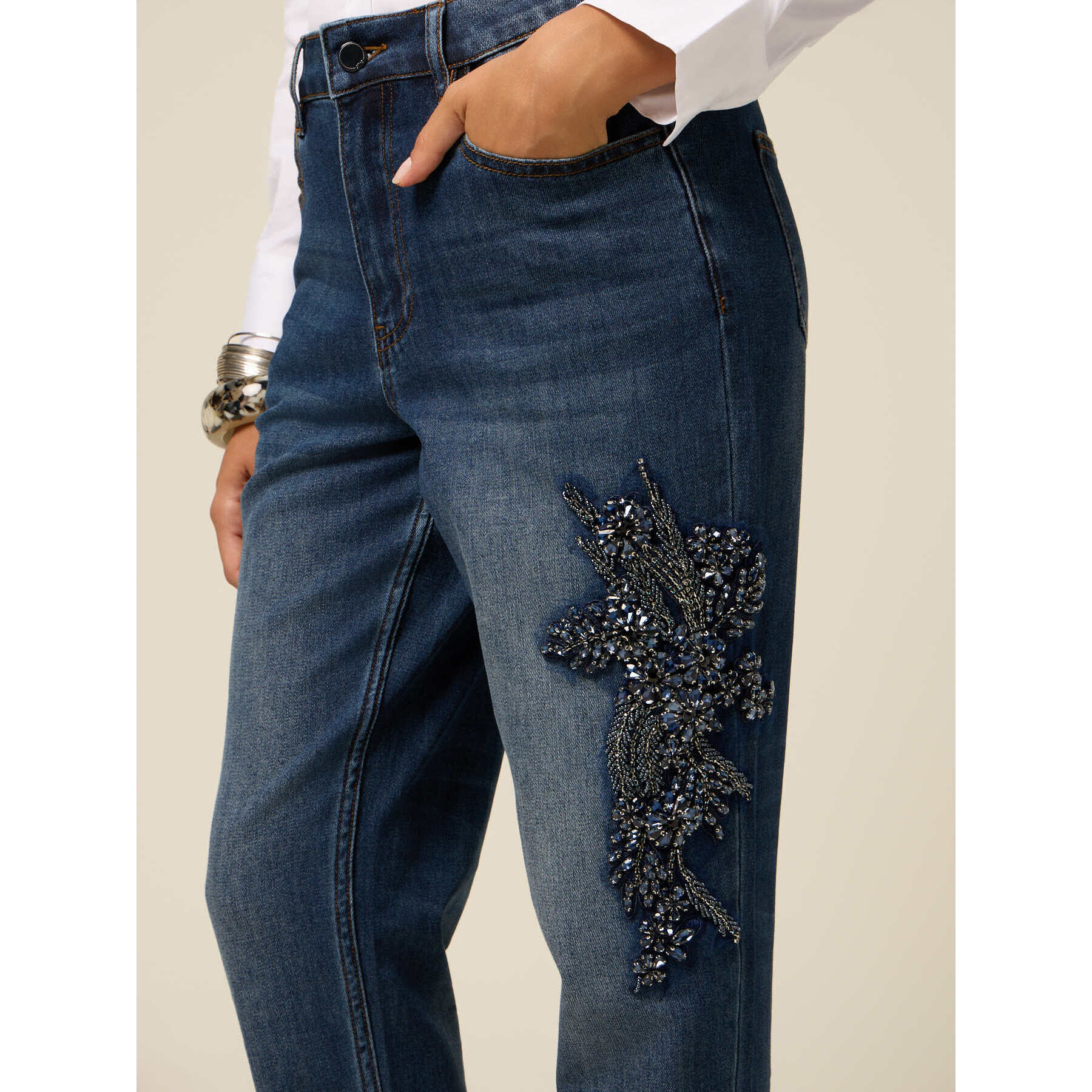 Oltre - Jeans regulares con parche de joya - Azul