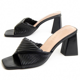 Sandalias de Tacón - Negro - Altura: 8 cm