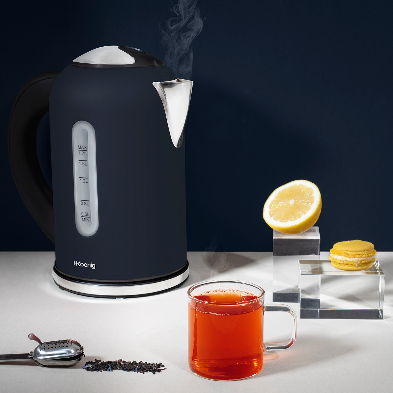 Hervidor Eléctrico BOE56 H.Koenig 2200 W, 1.7 Litro, Base Giratoria 360°.