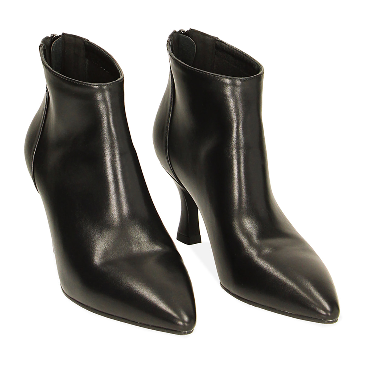 Tronchetti neri, tacco 7 cm