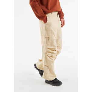 Pantaloni cargo con doppie tasche e coulisse intermedia