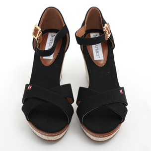 Sandali in tessuto con zeppa