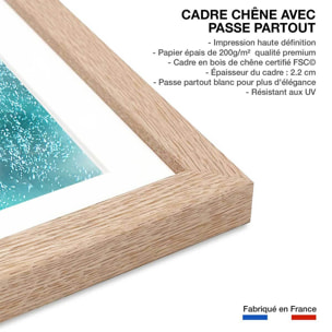 Affiche ours blanc en plein plongeon Affiche sous cadre bois