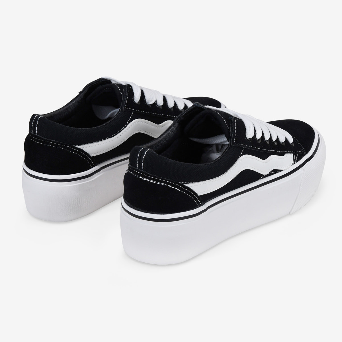 Zapatillas de tela negras con plataforma