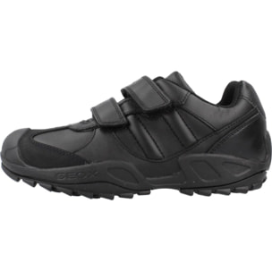 Zapatillas Niño de la marca GEOX  modelo J NEW SAVAGE NEGRO