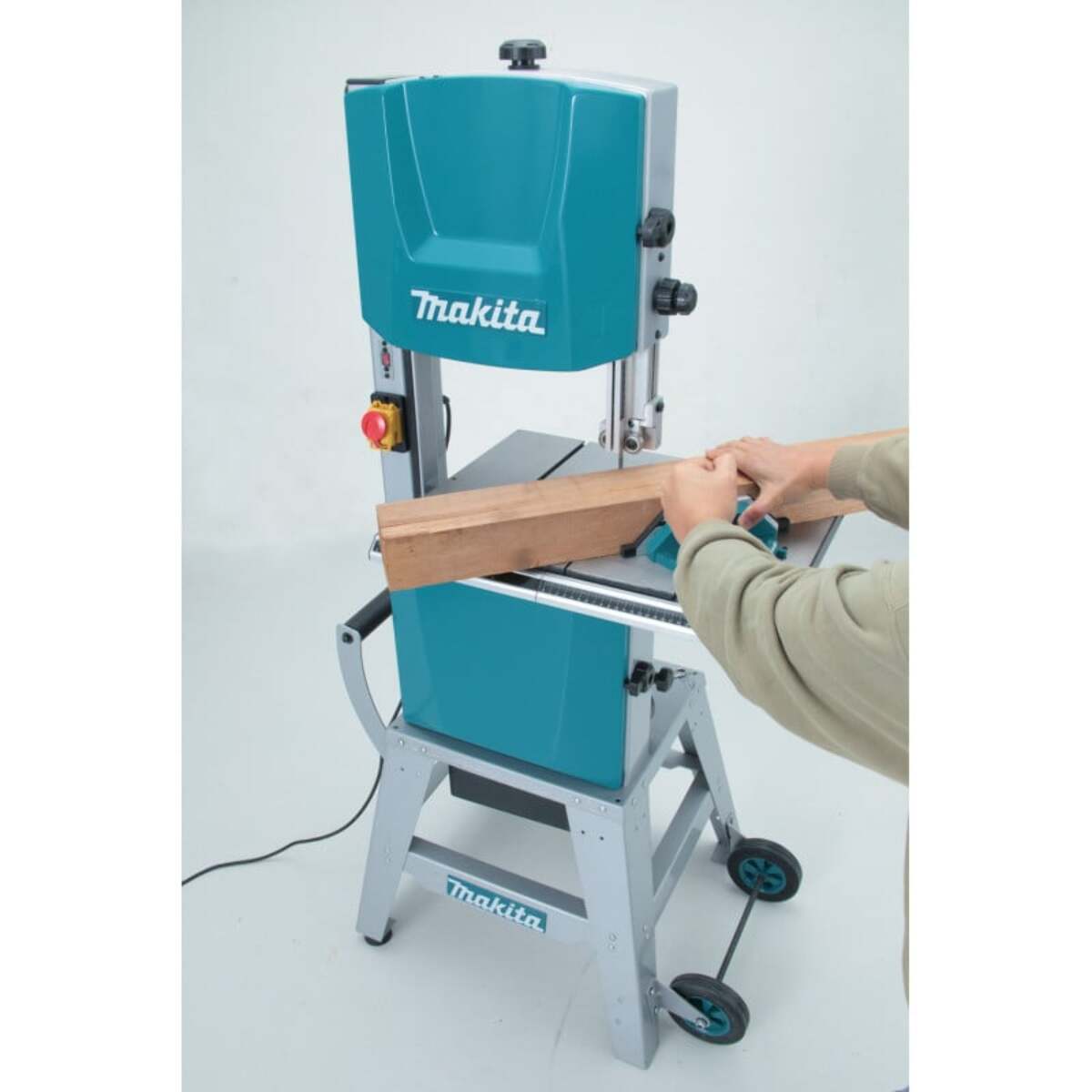 Scie à ruban 900W avec support - MAKITA - LB1200F