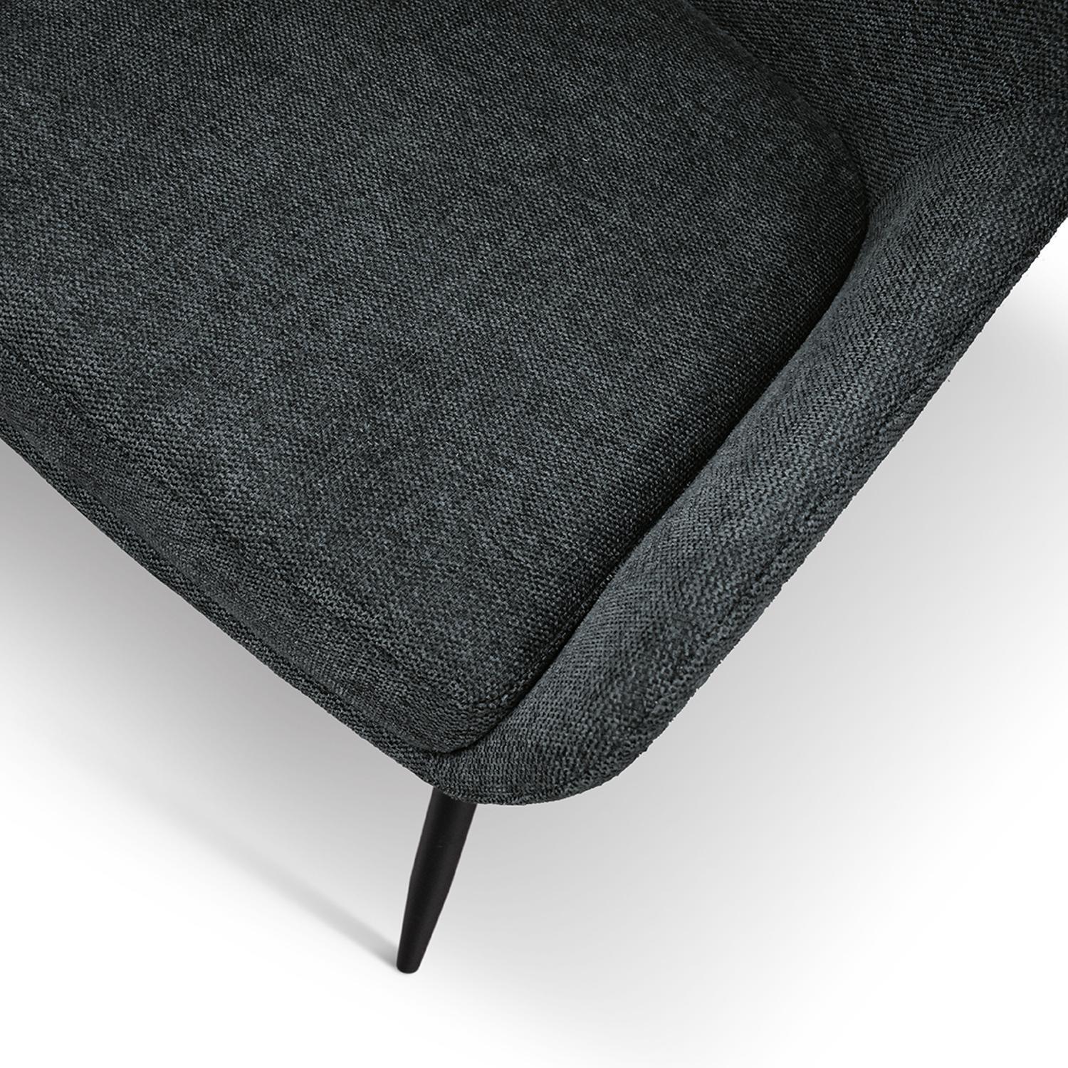 Set di 2 sedie TALLINN in tessuto antracite e gambe in metallo nero opaco, con braccioli