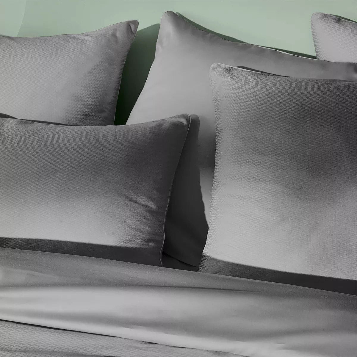 Taie d'oreiller satin de coton motif jacquard anthracite Vibrato metal