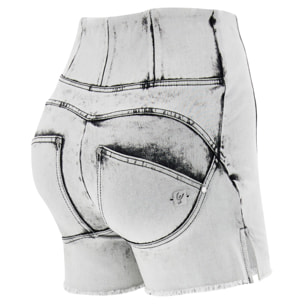 Shorts push up WR.UP® con spacchi in denim super slavato