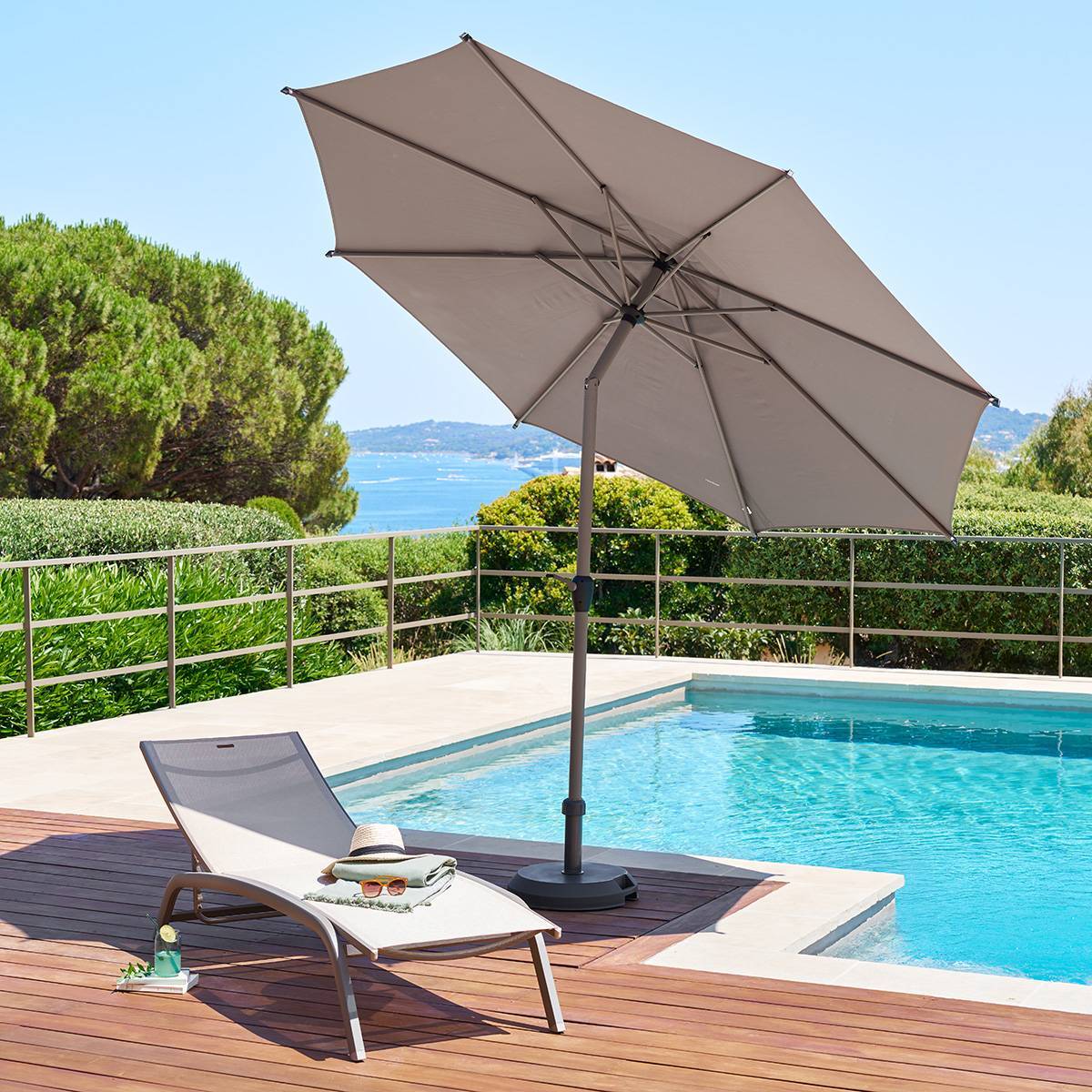 Parasol droit rond inclinable Loompa 3m café