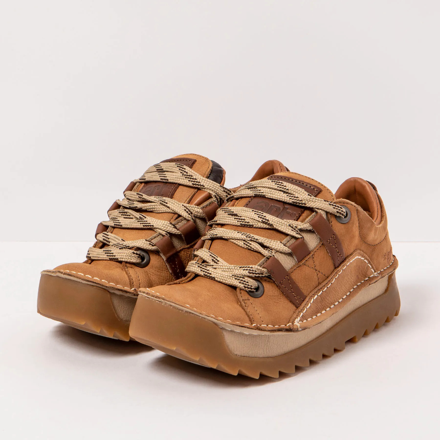 Zapatos 0590 PLEASANT HONEY / SKYLINE color Honey