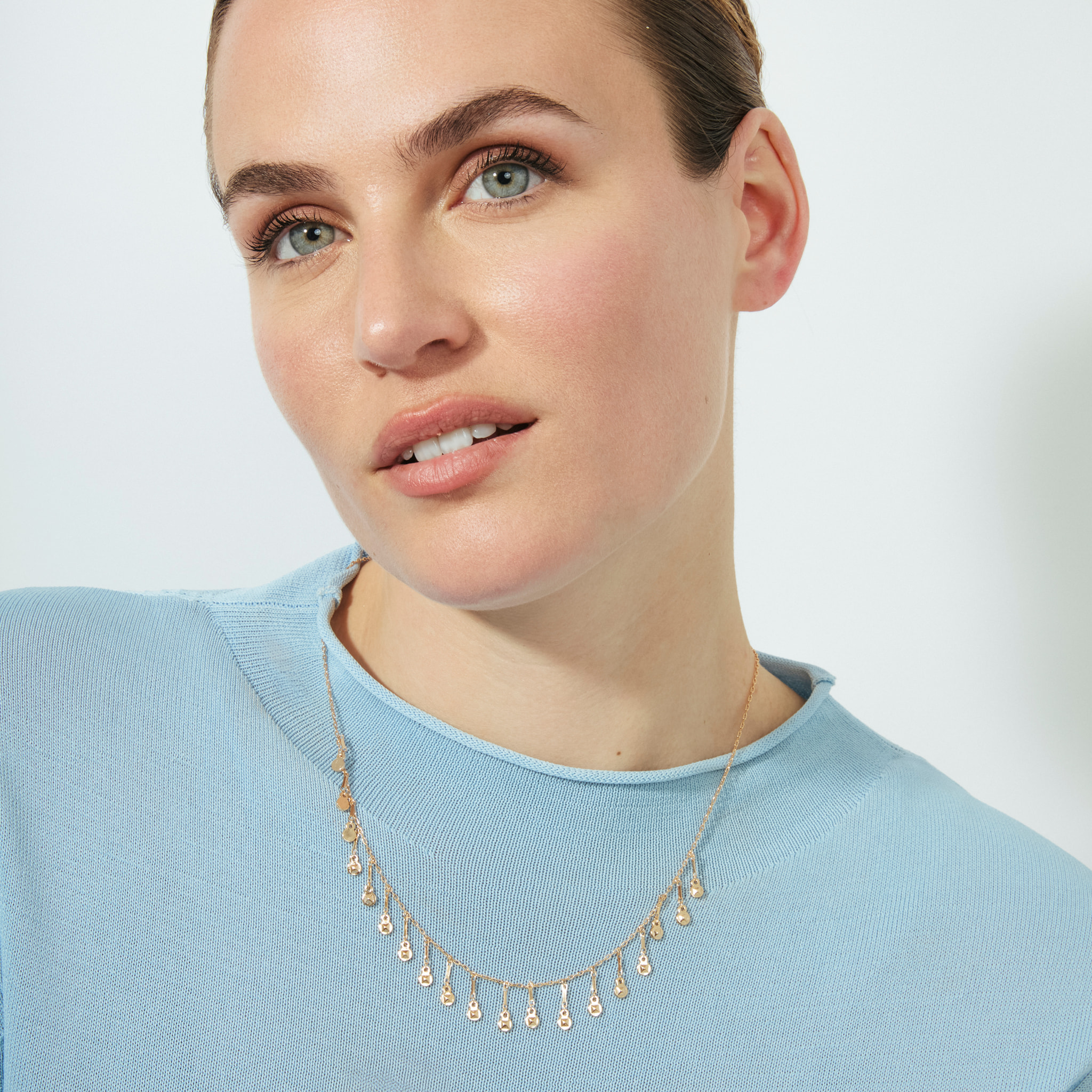 Collar Yaferth acabado oro rosa 18k
