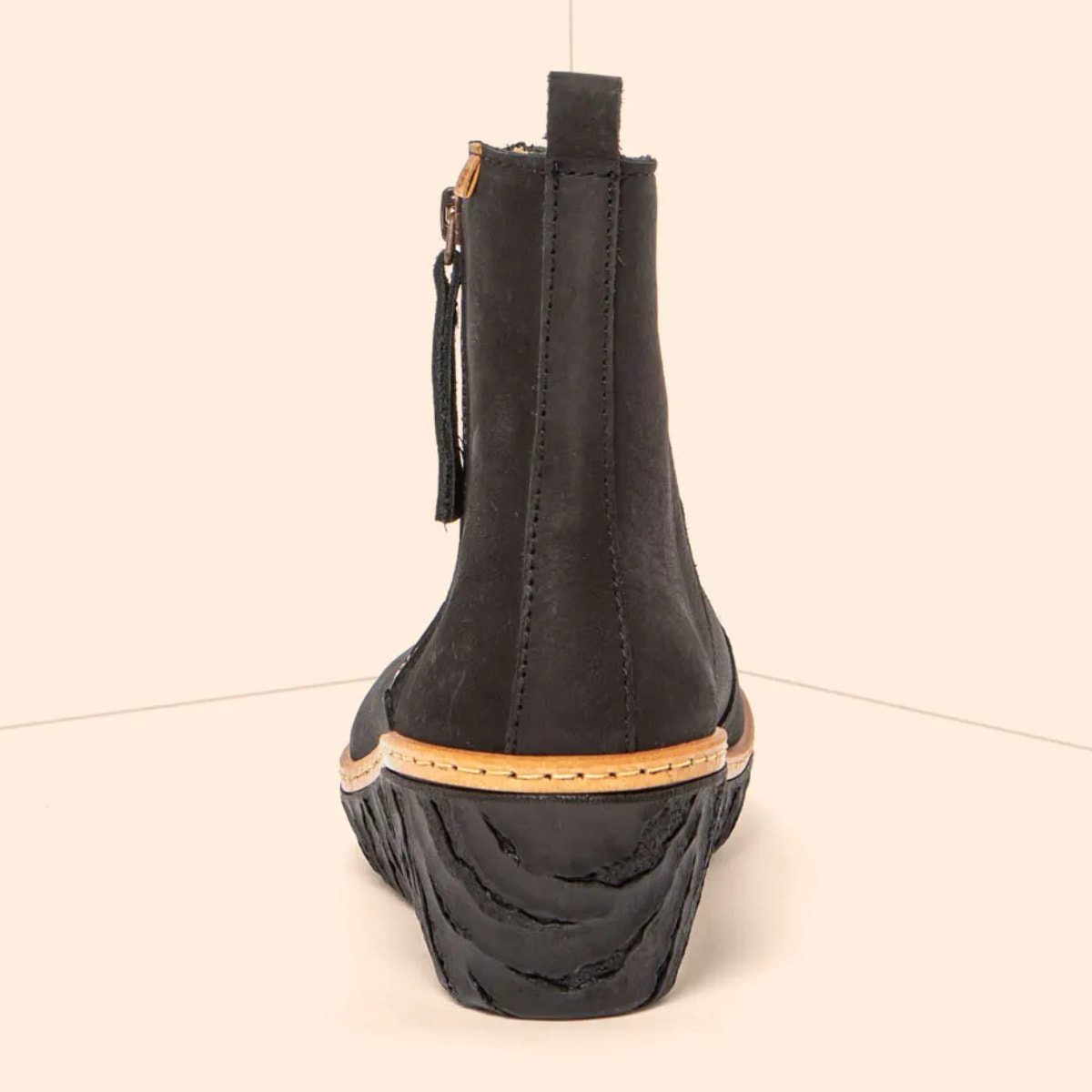 Botines N5167S PLEASANT BLACK / MYTH YGGDRASIL color Black