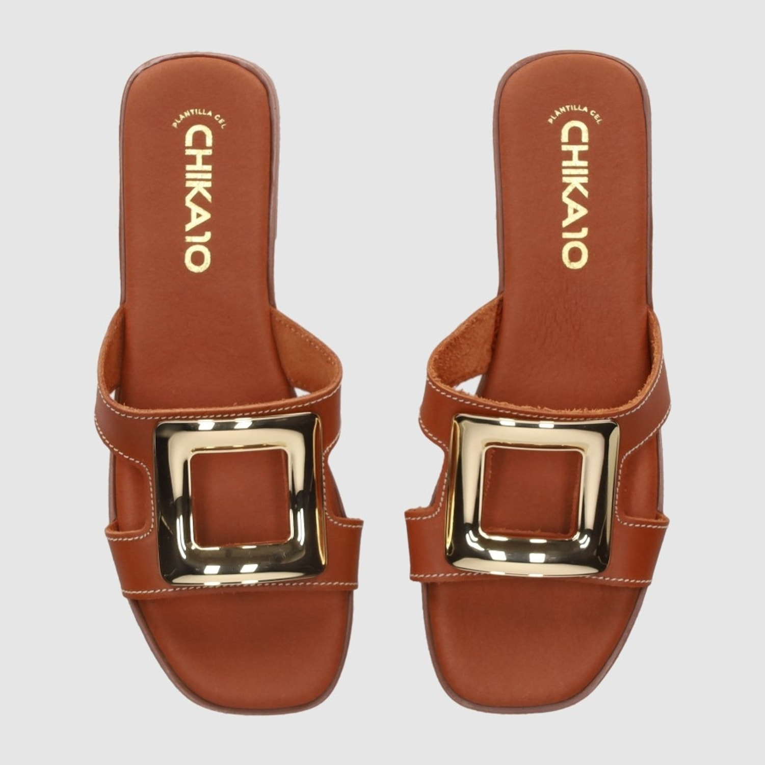 Sandalias de Piel - Cuero - Tacón: Bajo