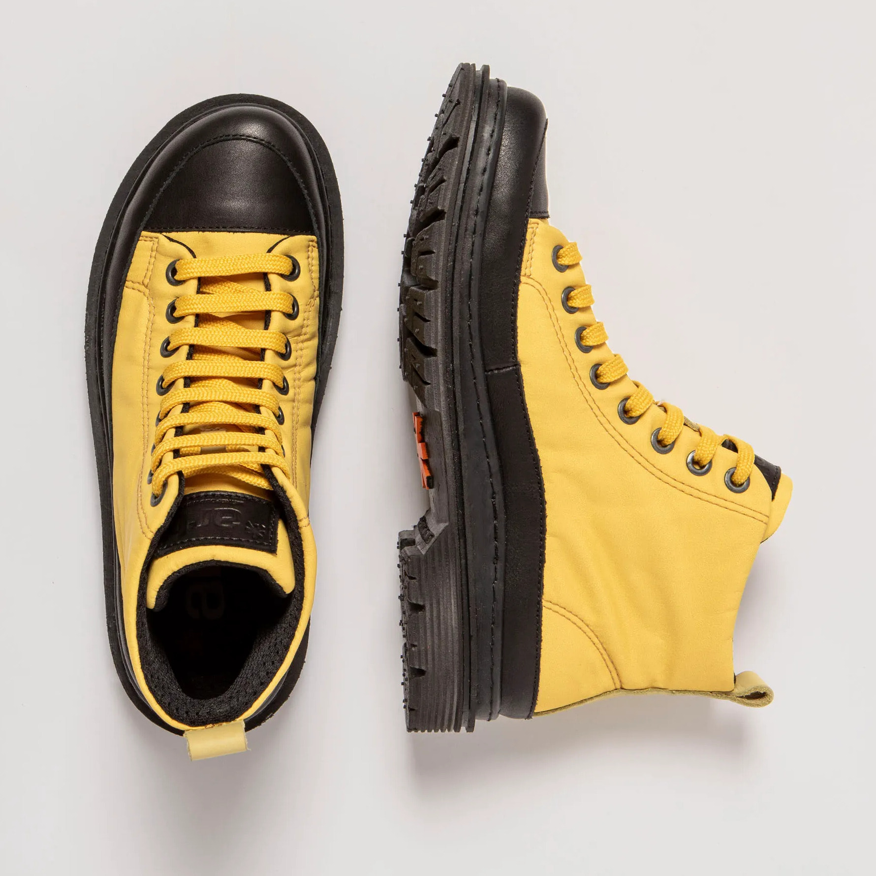 Botines 1895 NYLON YELLOW-BLACK/ BIRMINGHAM color Yellow-black