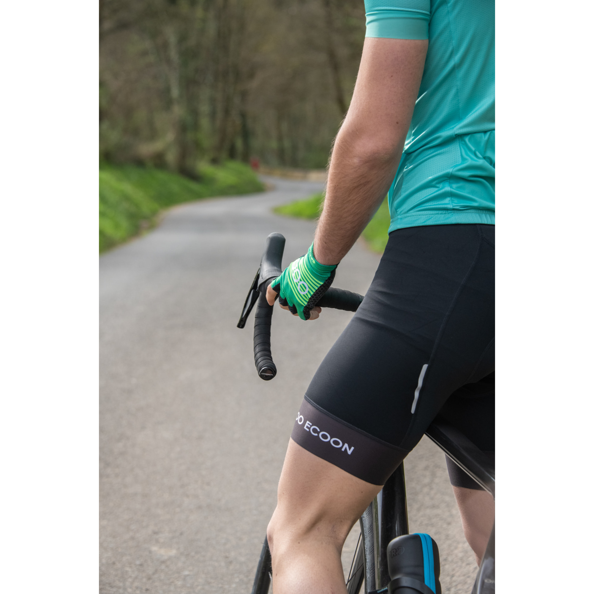 Guantes de ciclismo ECOON modelo Alpe en color Verde