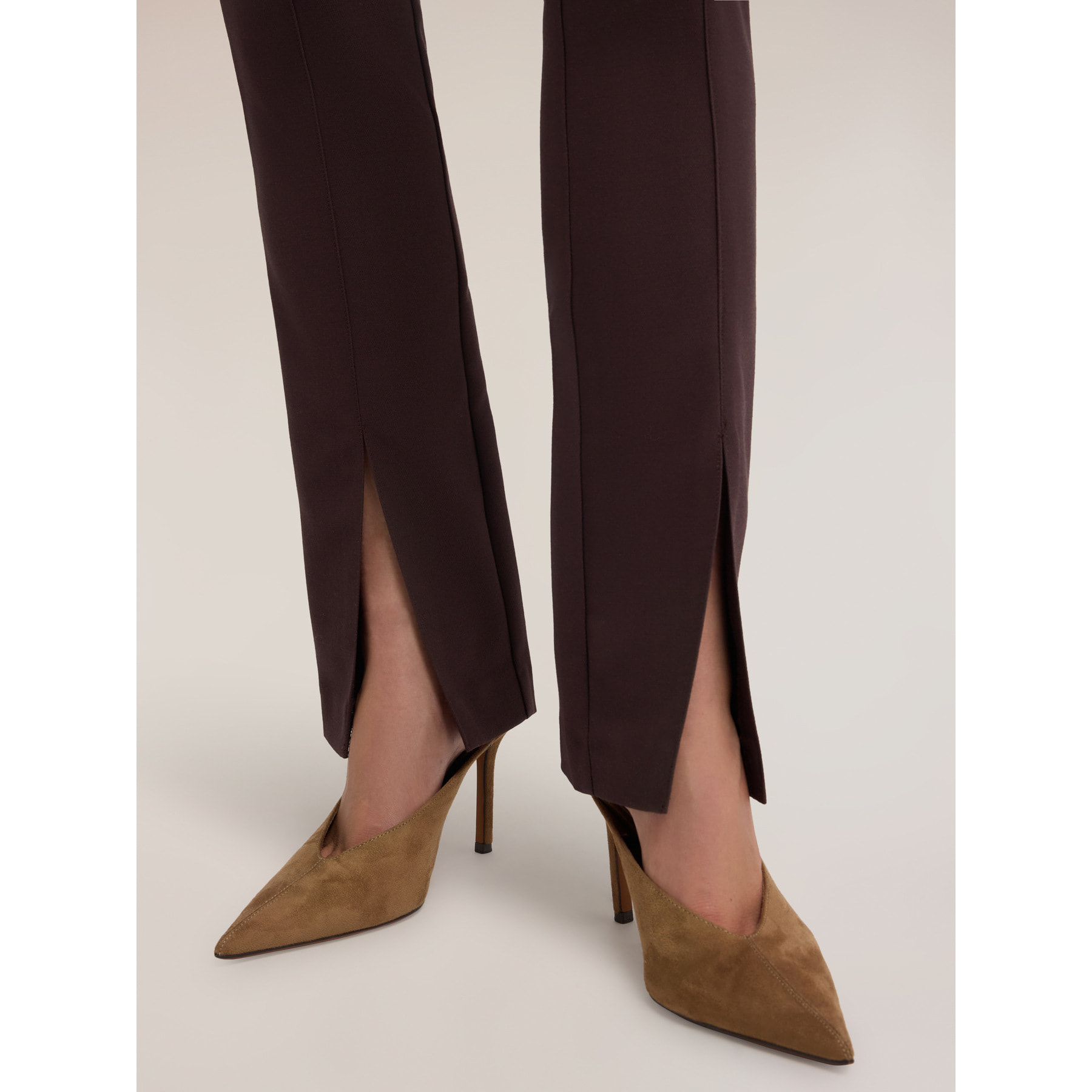 Motivi - Pantaloni slim in cady con spacco - Marrone