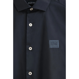 Camisa azul marino de corte slim y cuello italiano con logo Polo Club