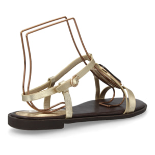 Sandalia plana mujer elegante con adorno de piedra