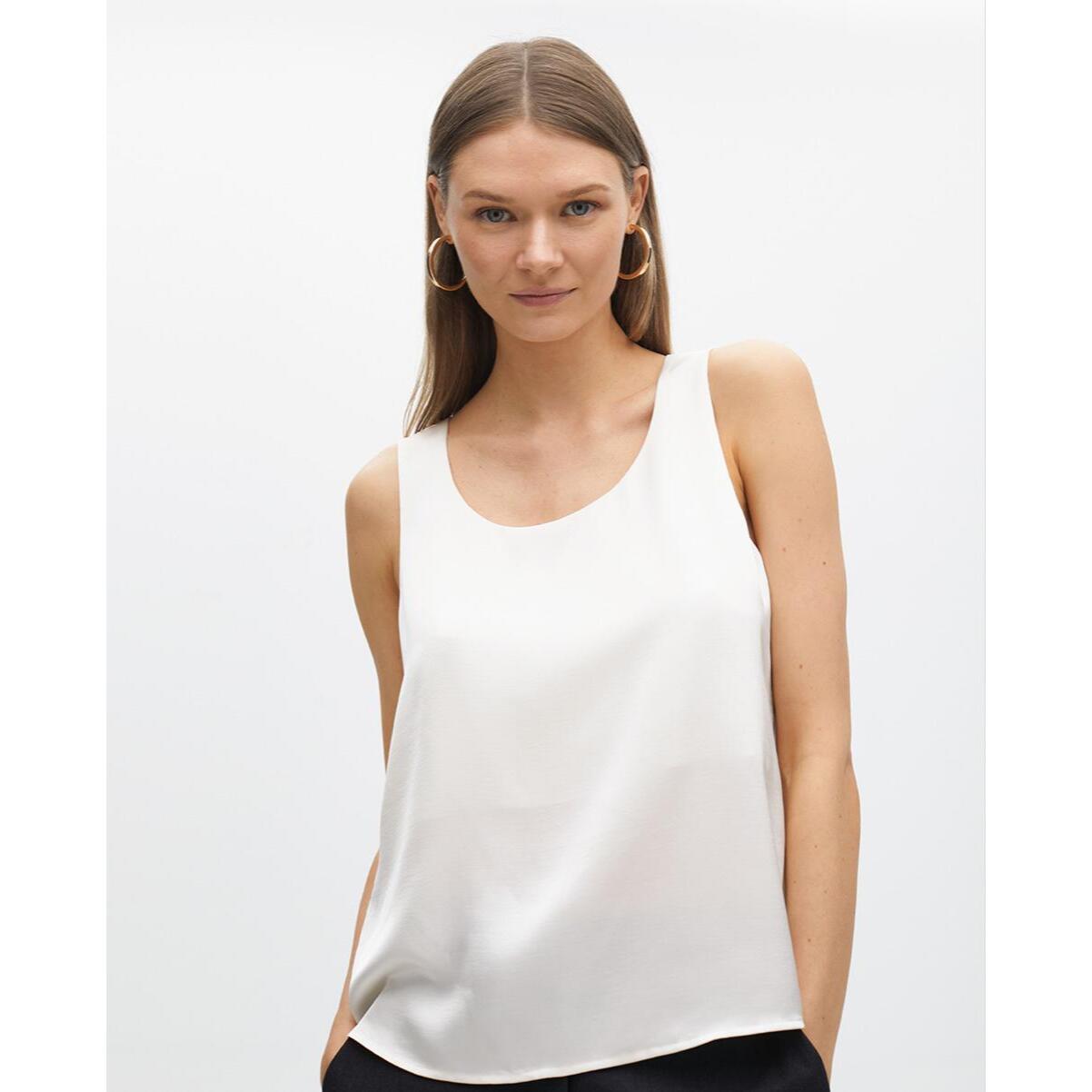 Top Basico con Spalline Larghe