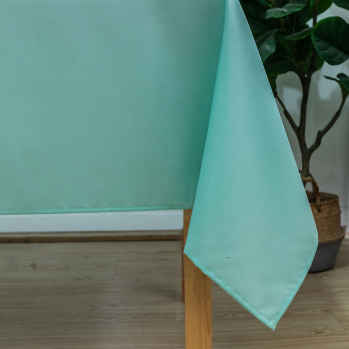 Nappe rectangulaire enduite et anti tache - Vert menthe