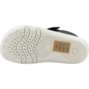 Sandalias Niño de la marca GEOX  modelo B STEPPIEUP BOY NEGRO