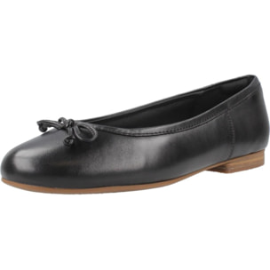 Bailarinas Mujer de la marca CLARKS  modelo FAWNA LILY LEATHER NEGRO