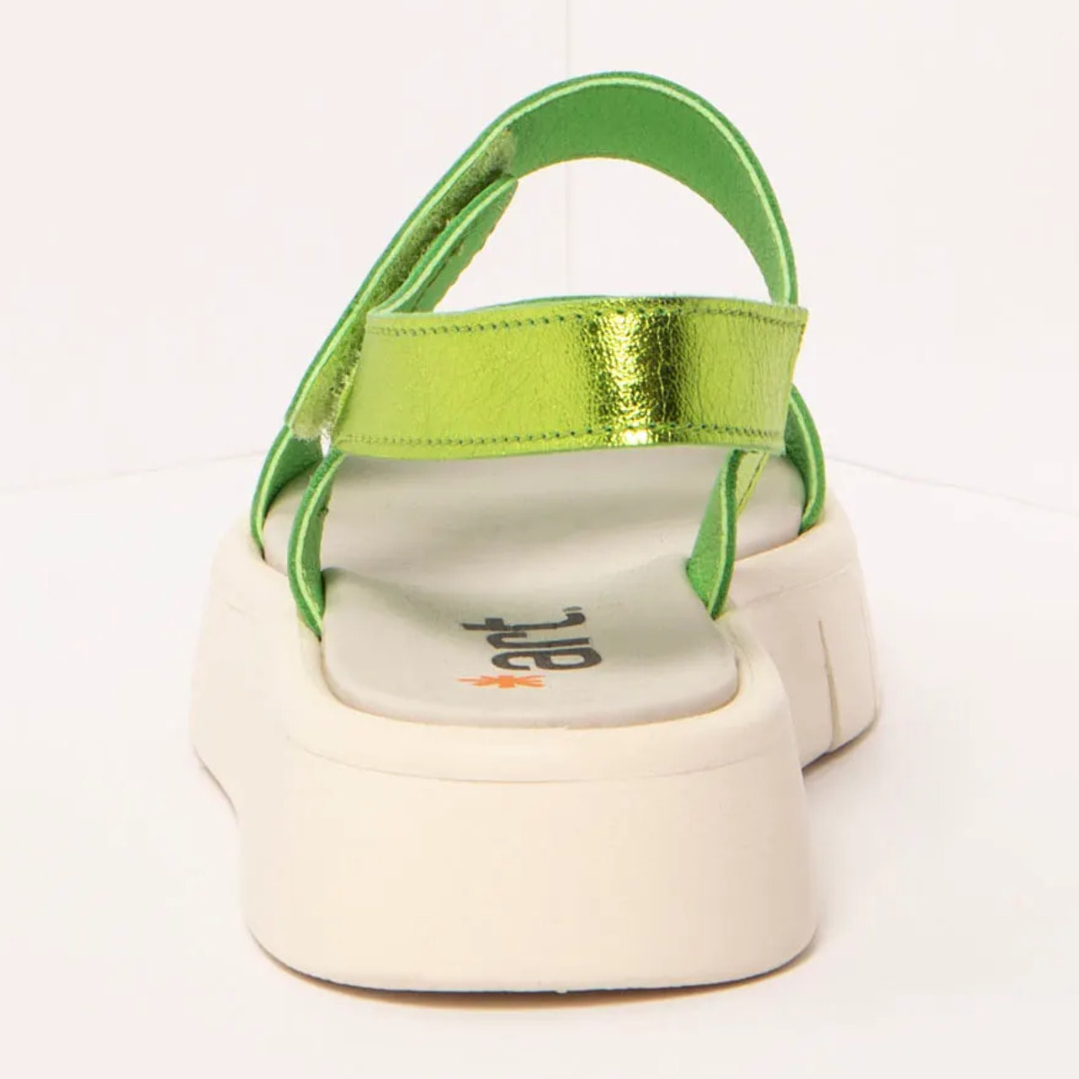 Sandalias 1854F METALIZADO PISTACHIO/ MALAGA color Pistachio