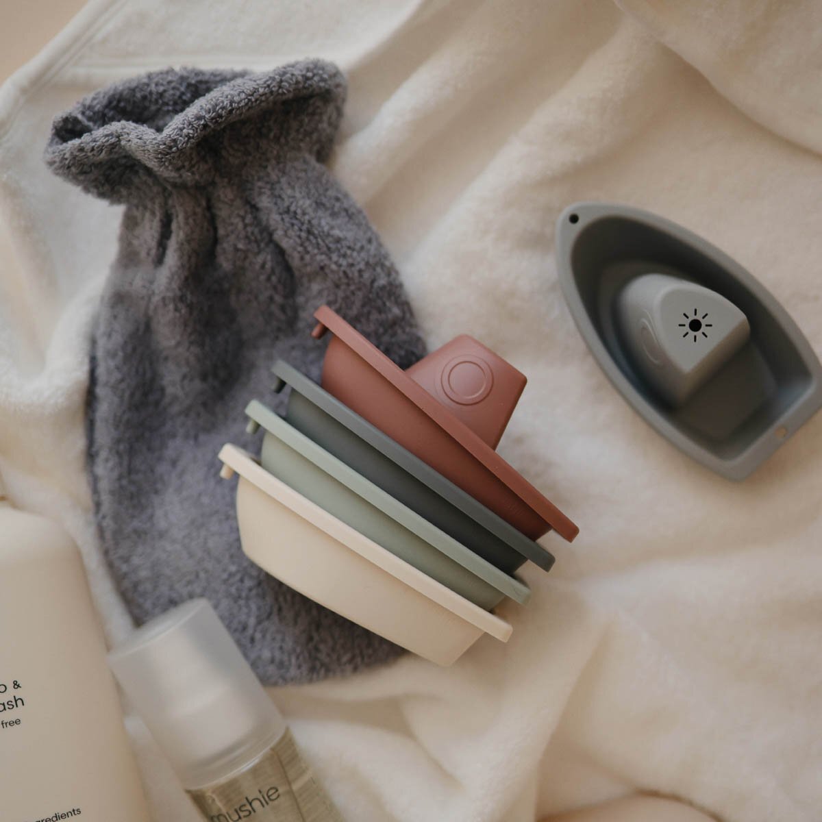 Mushie Pack 5 Barcos Baño Solid