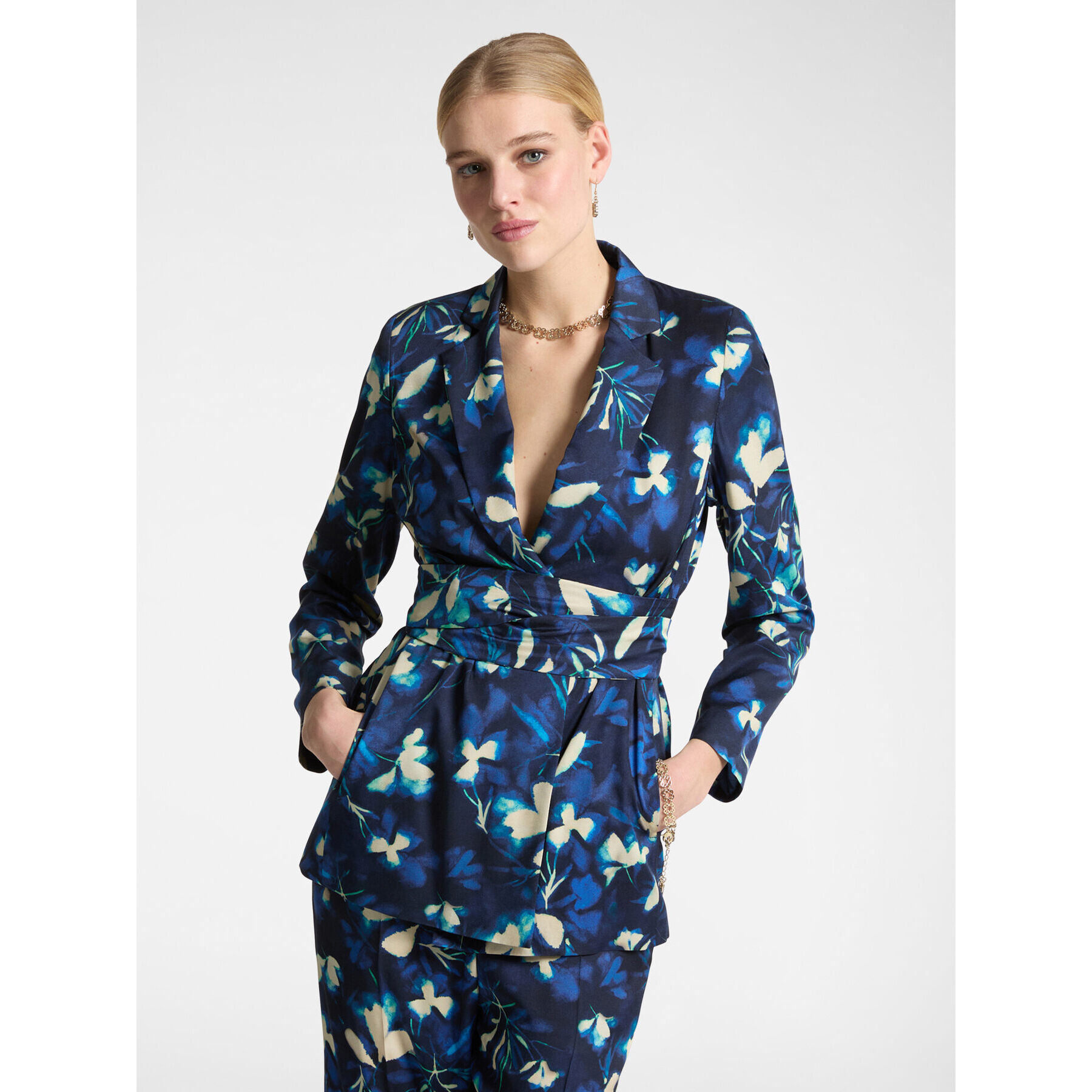 Elena Mirò - Chaqueta elegante estampada con cinturón - Azul