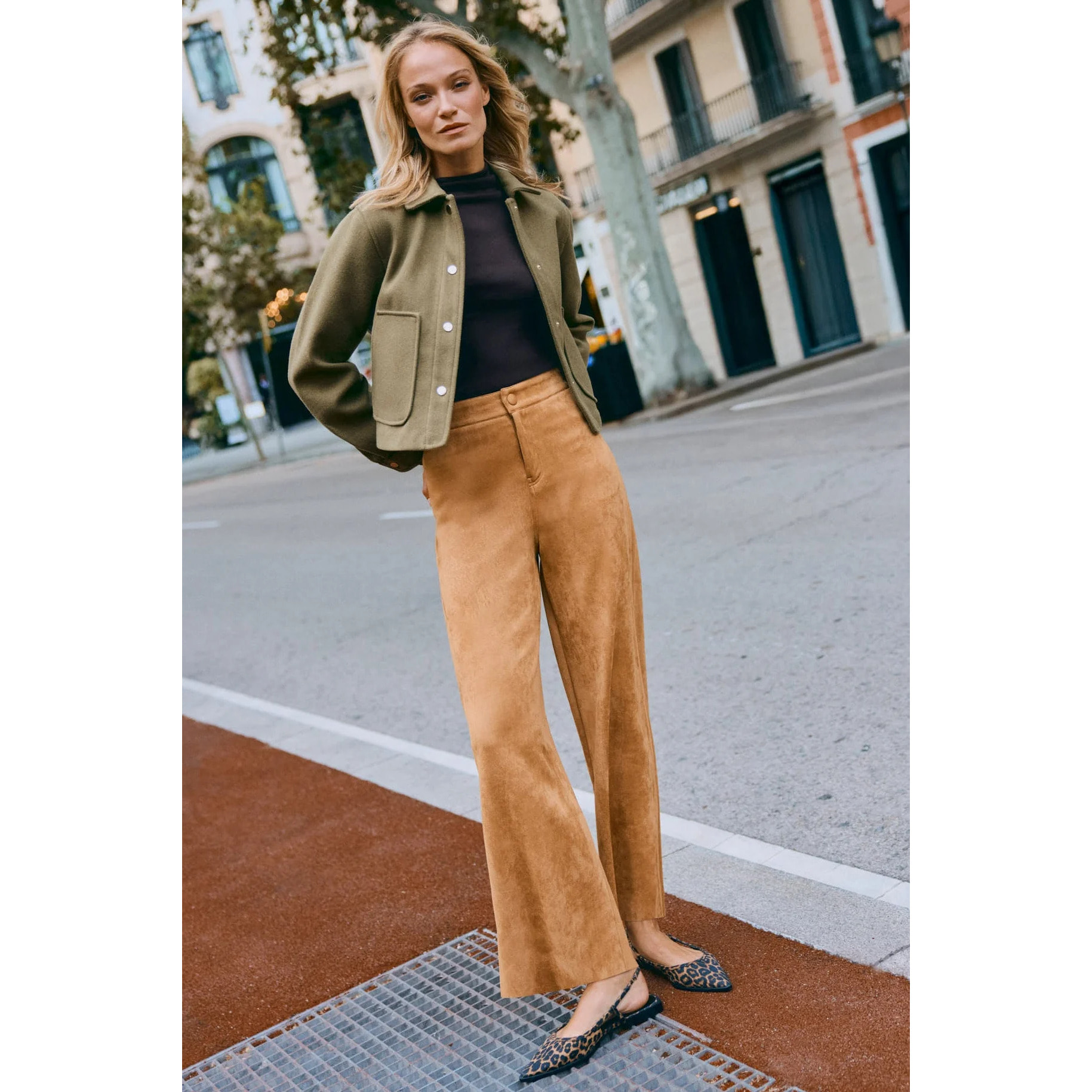 Pantalone comfort larghi