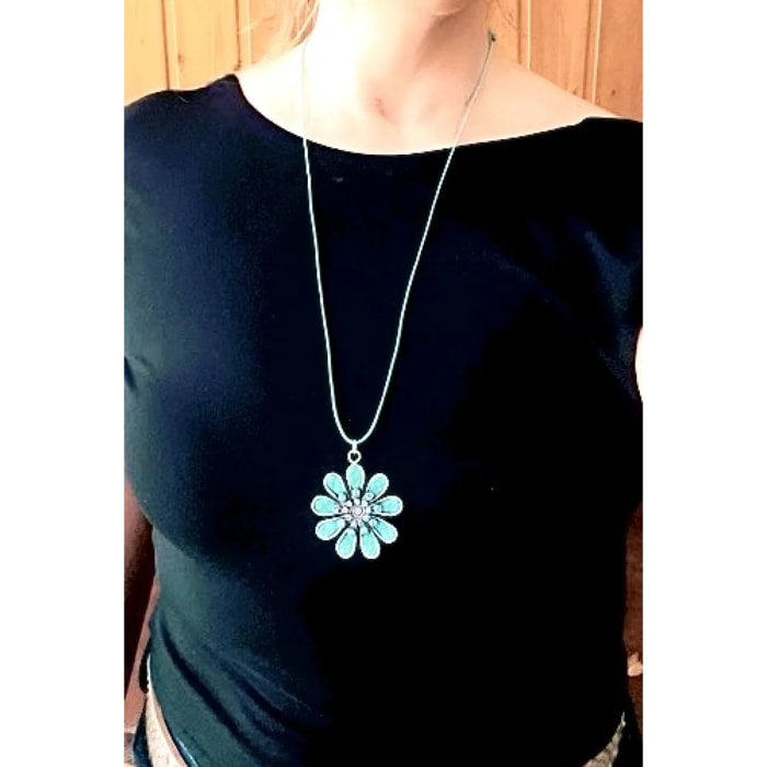 Collar largo margarita color con cristal de Sw Azul
