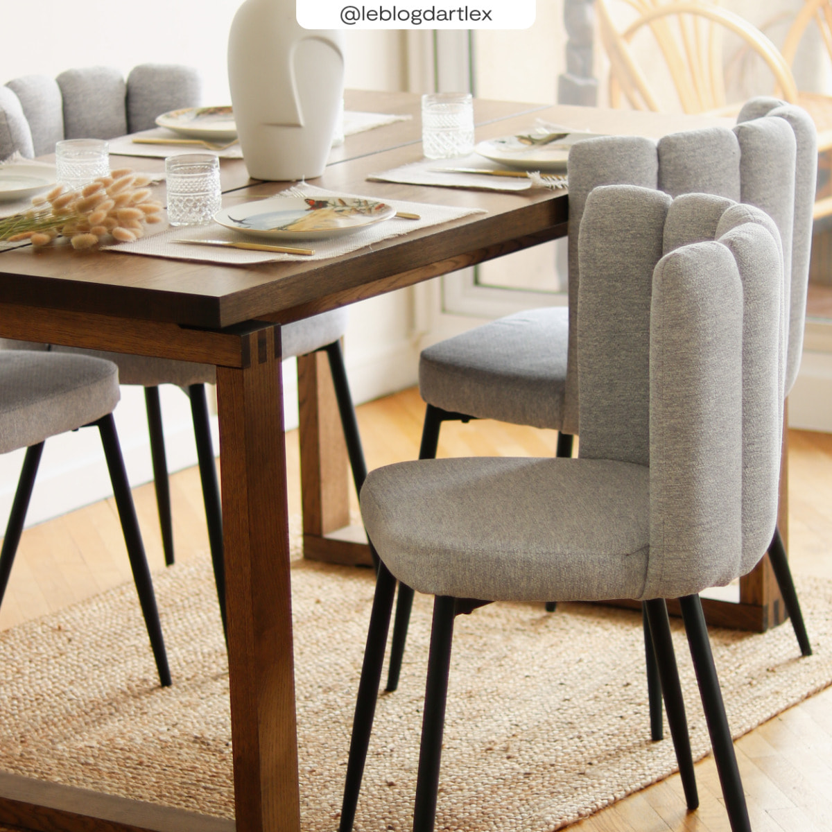 Lot de 2 chaises en tissu gris et pieds en métal noir - Rosy