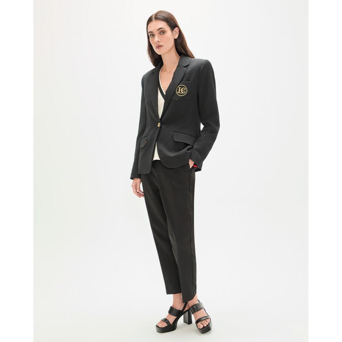 Blazer aderente con tasche a patta