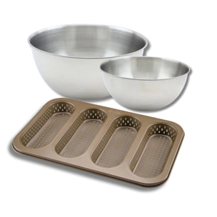 Lot comprenant 1 moule 4 mini baguettes, 1 spatule Zenker et 2 bols à mixer en inox Fackelmann