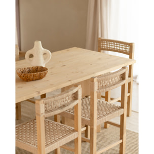 Table de salle à manger en bois massif en ton naturel en différentes tailles
