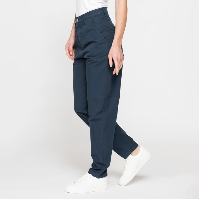 PANTAONE BALOON IN POPELINE